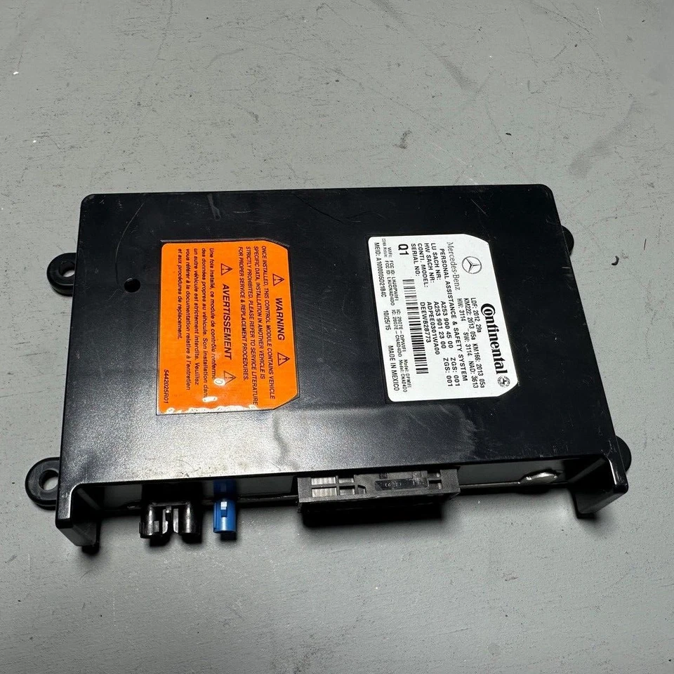 2010-2017 Mercedes-Benz E550 Telematics Contol Module OEM - Image 2 of 4