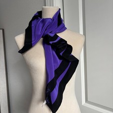 Diane Von Furstenberg 100 Silk DVF "Love" Scarf Purple 35X35  Quiet Luxury