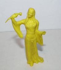 Vintage Ideal Princess Aleta 70mm Prince Valiant Knights Yellow Plastic Figure