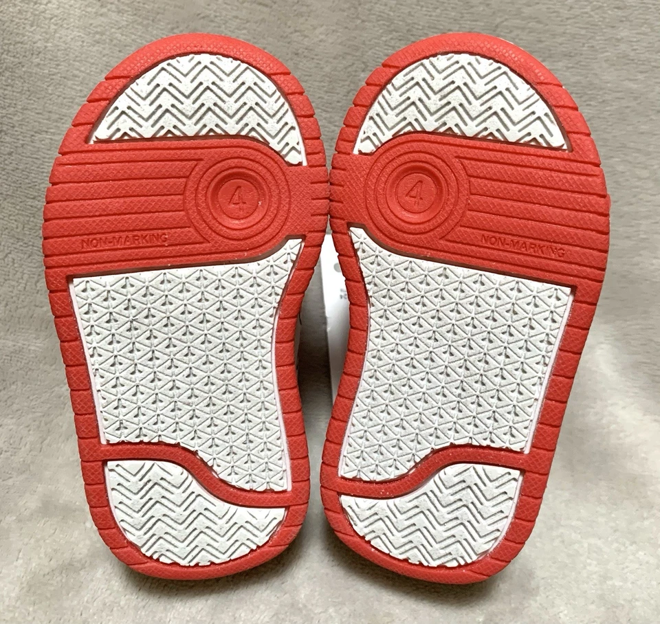 NUEVO Disney Bebé MINNIE MOUSE Niñas Pequeñas Blanco y Rojo Tenis con Correa Talla 4T Foto 4 de 4