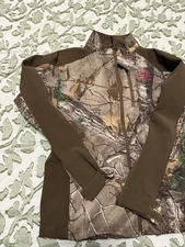Real Tree Xtra Women’s Medium (8/10) Camo Jacket