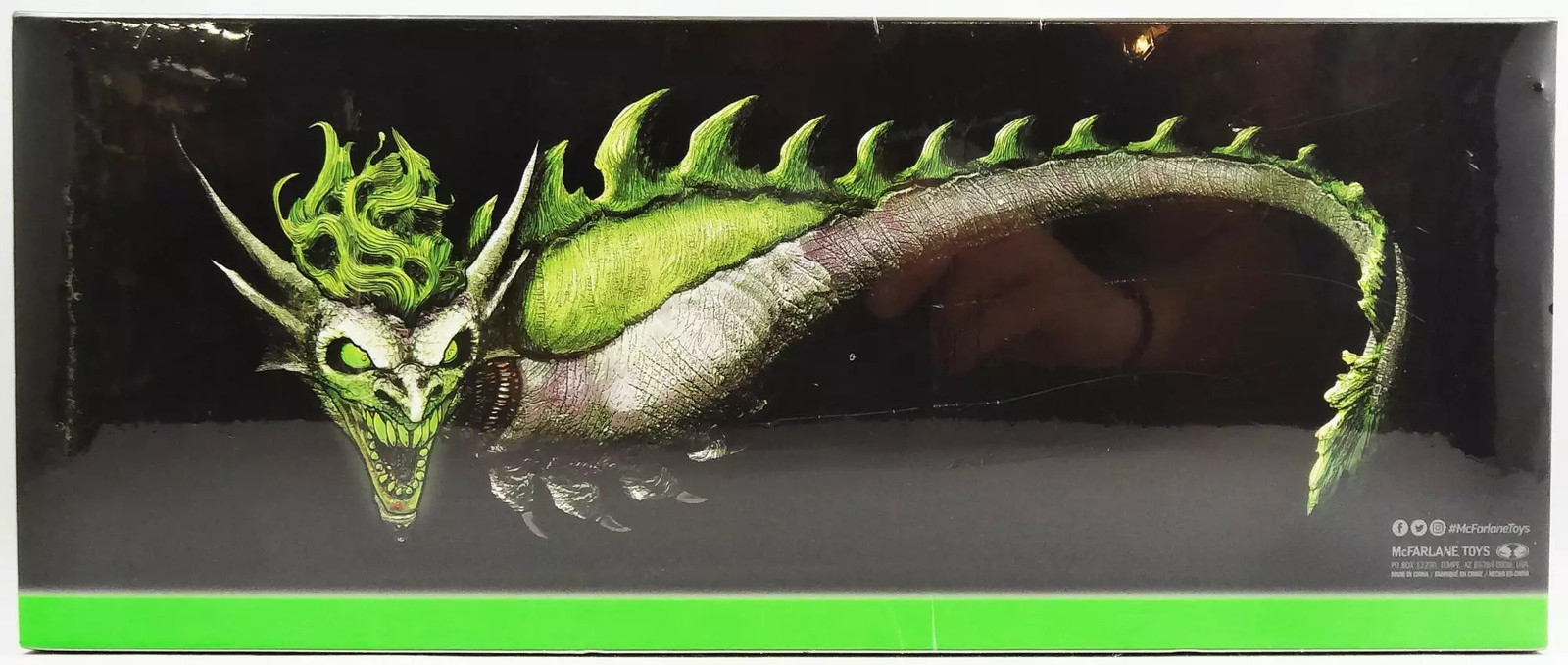 Joker Dragon DC Multiverse qui brille dans le noir avec ailes articulées McFarlane Toys