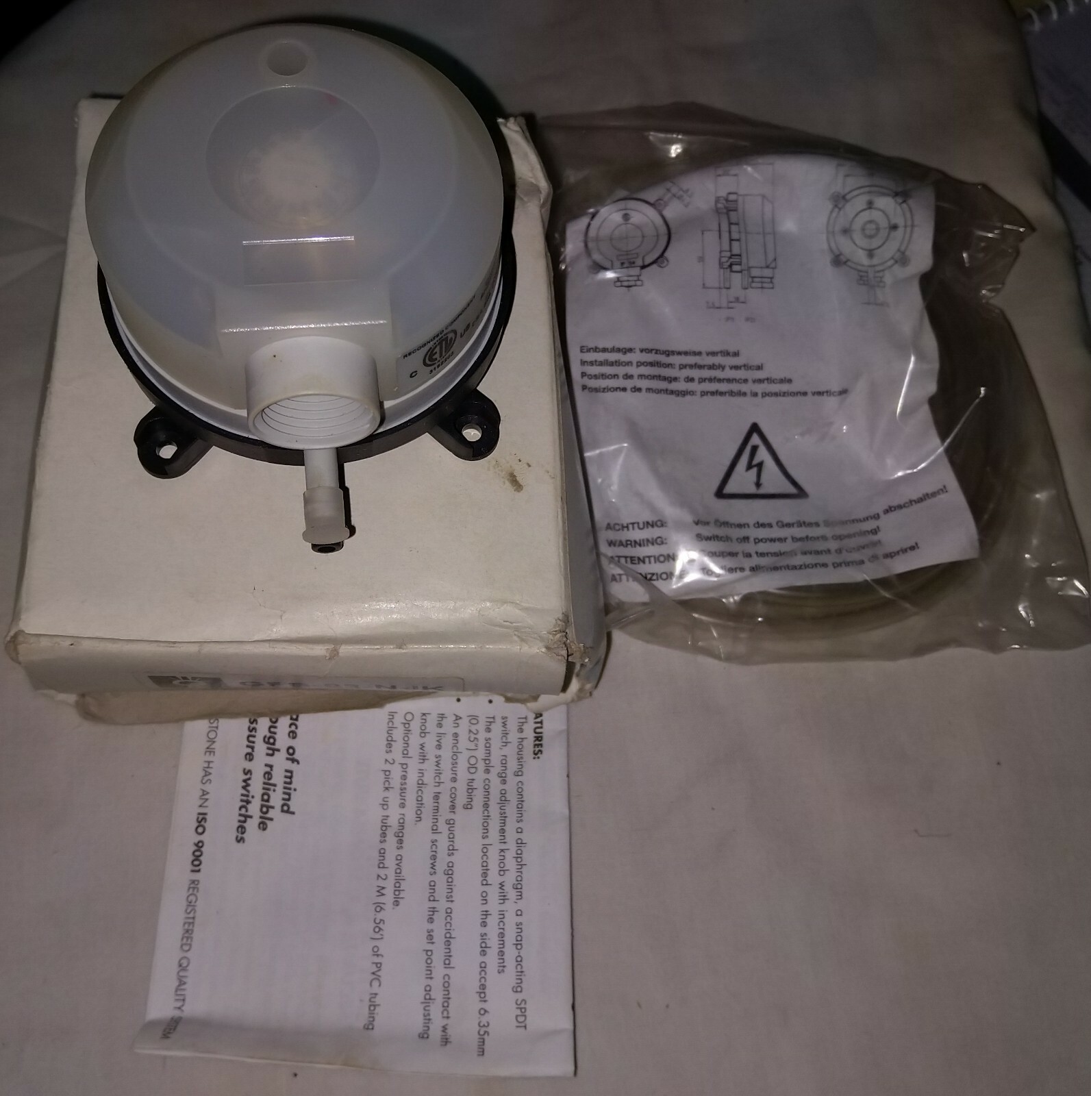 GREYSTONE GFS83NIK Air Differential Pressure Switch 50500 Pa 0.22.