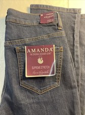 GLORIA VANDERBILT AMANDA SUPREME STRETCH 4 AVERAGE TAPERED LEG CLASSIC RISE NWT