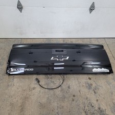 2016-2019 Silverado Lh Tailgate Black Lower Corner Dmg 17-19 2016-2019 Silverado Lh Tailgate Black Lower Corner Dmg 17-19