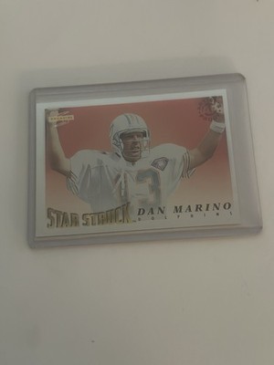 1995 Score Star Struck Dan Marino #214 Red Siege * Artist's Proof * miami  RARE