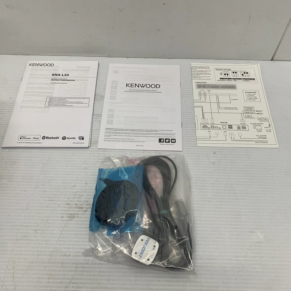 Kenwood VW Navigation Multimedia and DRV N520 Dash Cam Bundle ZGB5G0051MBDR - Image 3 of 4