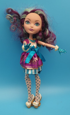 Ever After High Puppe Madeline Hatter