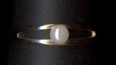 Neu 10K Größe 2 feiner massiver Gelbgold 3 mm weiße Perle Perlen Solitär Ring *uj