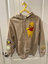 Disney Winnie the Pooh Womens Embroidered MEDIUM ZIP Hoodie Sweatshirt Sand NEW