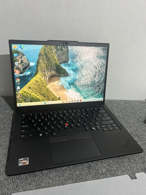 Lenovo ThinkPad P14s Gen 5 AMD Laptop, 14'' IPS  60Hz, Ryzen 5 PRO 8640HS