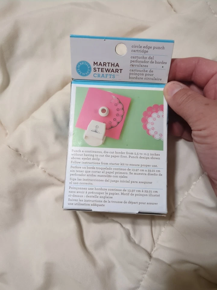 Martha Stewart Circle Edge Punch Cartridge ROUNDED LEAF NEW Papercrafting - Image 3 of 4