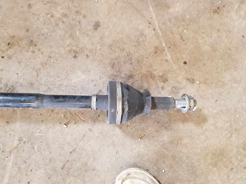 Maserati Ghibli    2015 Axle Shaft 1393295