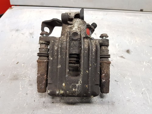 Golf 4 Bremssattel + Bremssattelträger Hinten Rechts 230X9 VW 1 J Golf Variant