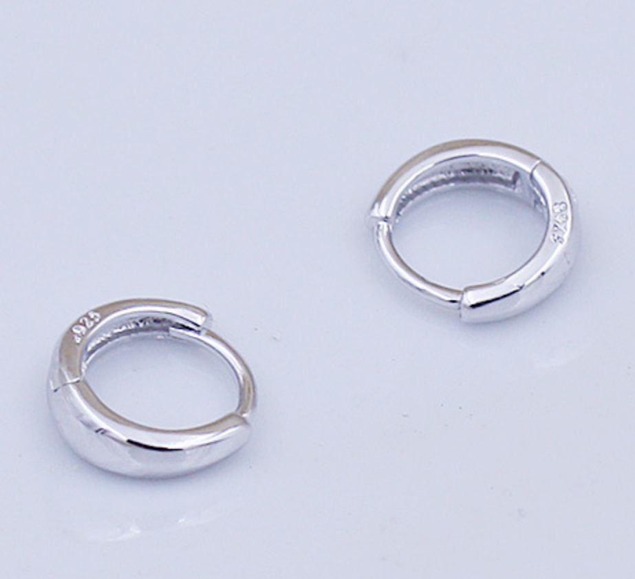 Orecchini Cerchio Huggie In Argento Sterling 925 Con Zirconi - Foto 11