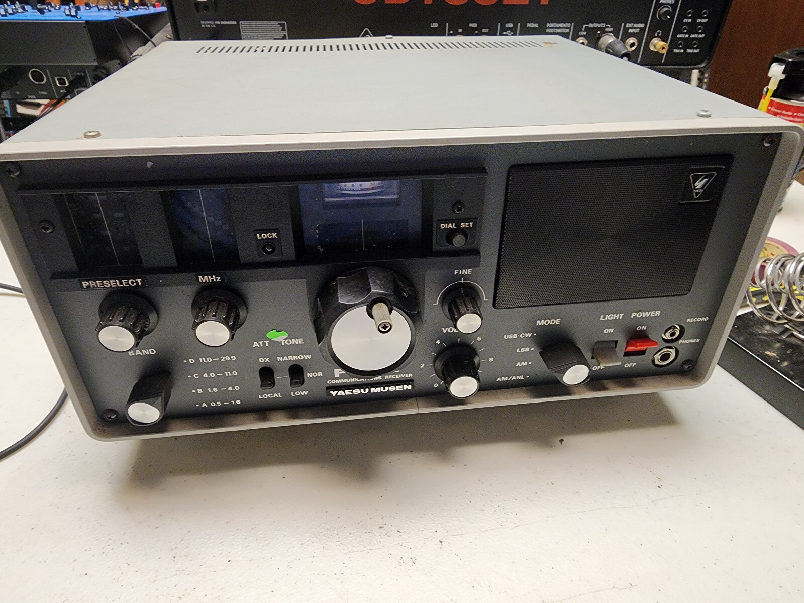 Yeasu Musen FRG-7 Shortwave Communications Receiver