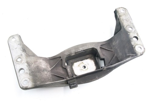 BMW 5er E60 E61 525D M57 130KW Getriebeträger Halter Getriebe Träger 6761106