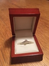 Bague platine diamant 0,30 carat taille M, J. S.I neuve jamais utilisée crt, argent