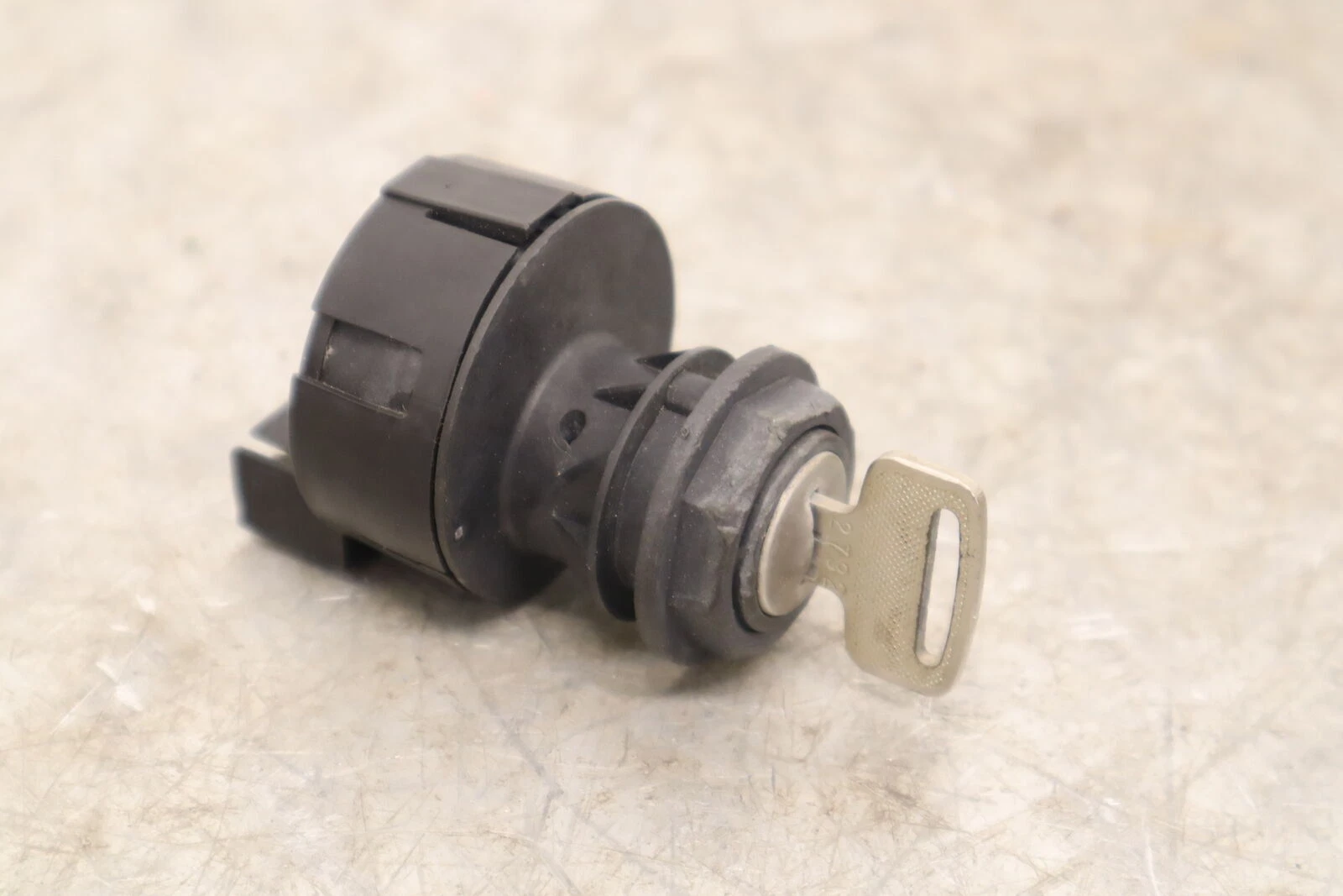 2000 POLARIS SPORTSMAN 335 4X4 OEM IGNITION MAIN SWITCH