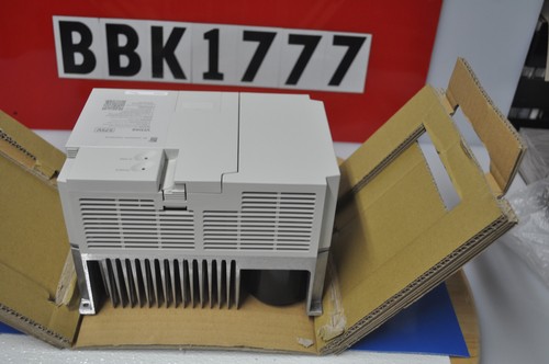 Johnson Controls VFD68DLN Variable Frequency Drive 10HP 575V 3-Phase NEW! in Box - Picture 6 of 11