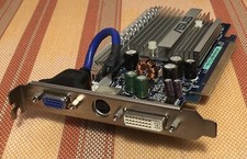 Carte Graphique NVIDIA GeForce 7500 LE 128 Mo DDR2 - VGA/DVI/S-Video (Occasion)