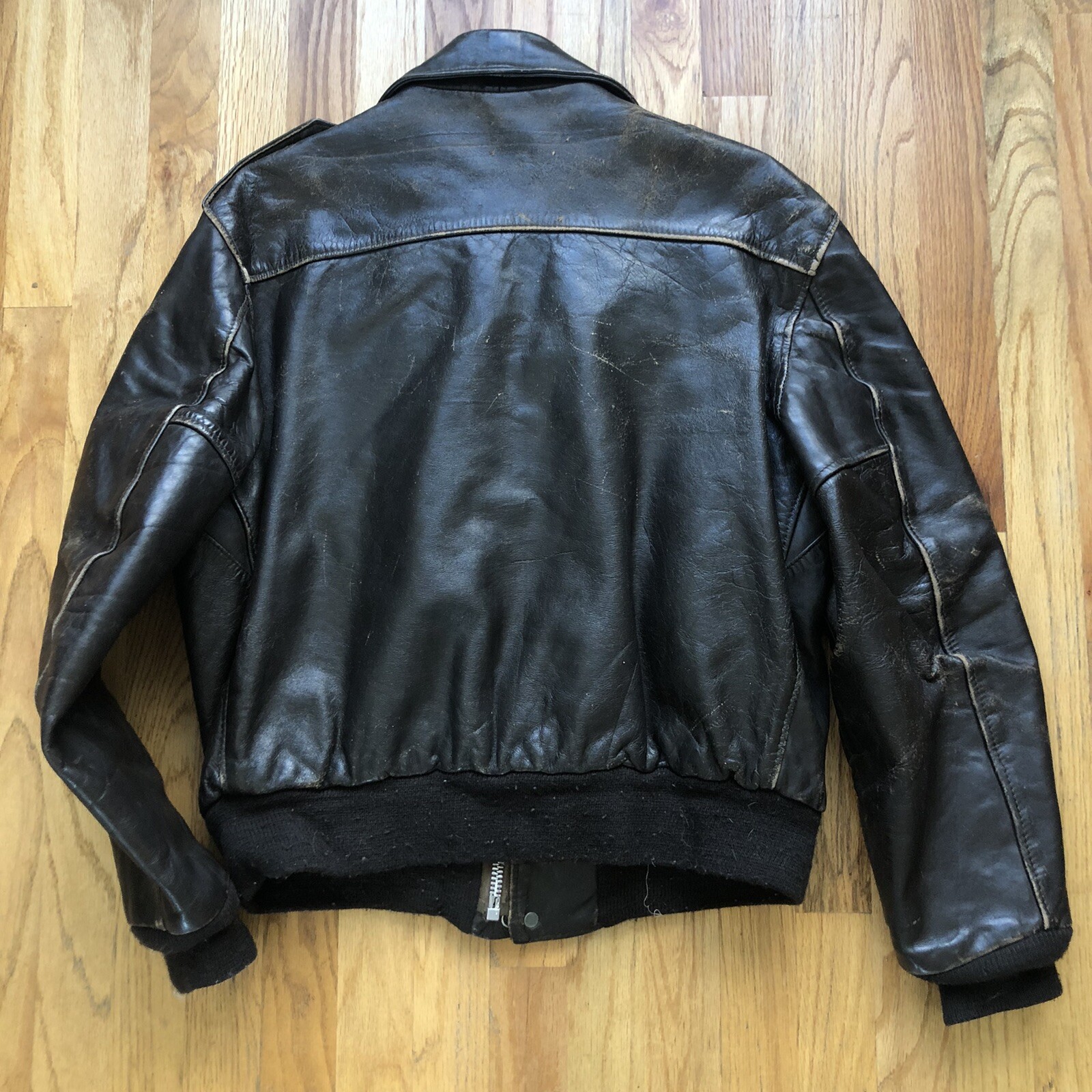 Men's Vintage Military A2 Leather Pilots Flight Bomber Motorcycle Jacket Sz 44 image 7