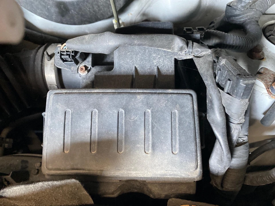 Air Cleaner CHEVY CITY EXPRESS 15 16 17 18 - Image 2 of 4