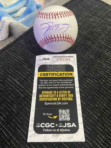 SAMMY SOSA AUTOGRAPHED RAWLINGS BASEBALL WITH JSA COA