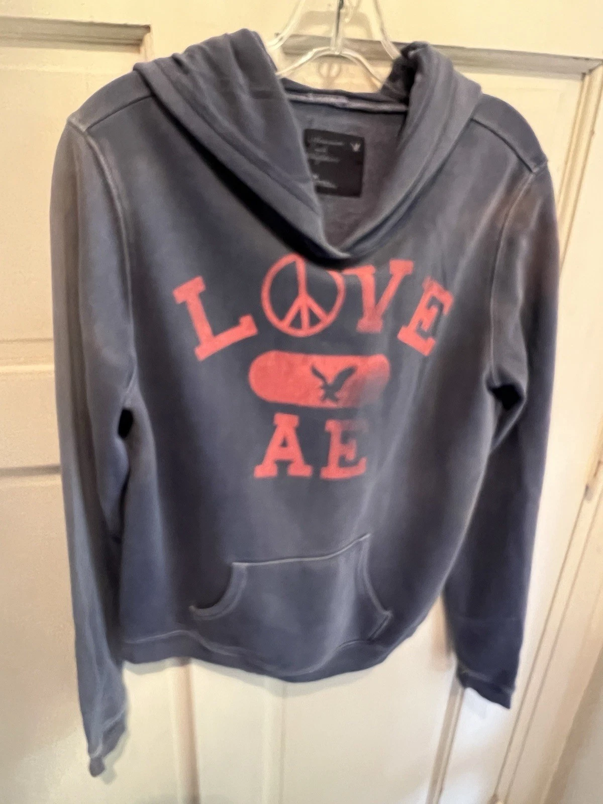 American Eagle Outfitter Vintage Love Pullover Hoodie Size Medium