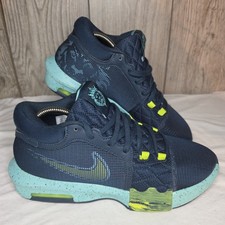 Nike LeBron Witness VIII Armory Navy/Cyber-Green Frost Shoes Mens Size 10 EUC