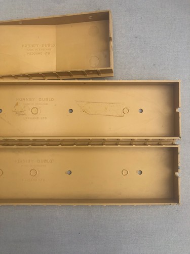 2 x Hornby Dublo OO Gauge Plastic Platform Extensions GC And A Ramp - Foto 14 di 15