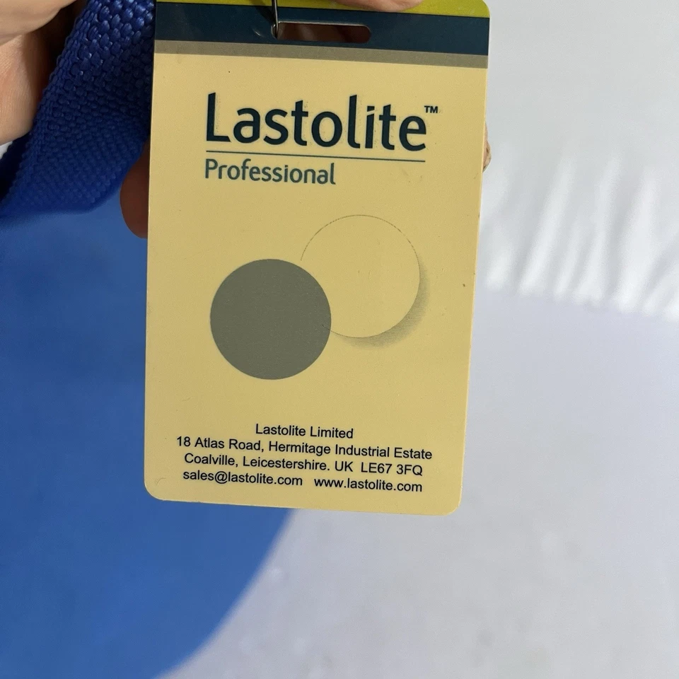 Lastolite 18% Gray Scrim Pop Up New 20 Inch LR2050 - Image 3 of 4