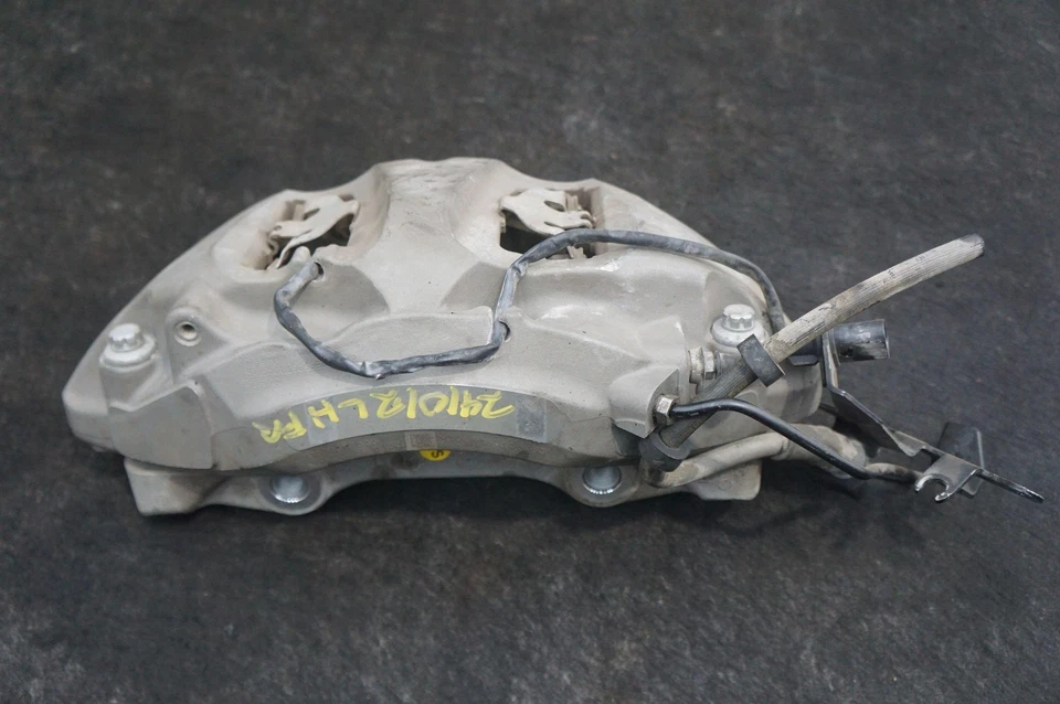 Pinza de freno delantera izquierda lado conductor y soporte 4N0615107 Audi A8l Quattro 20-24 Foto 4 de 4