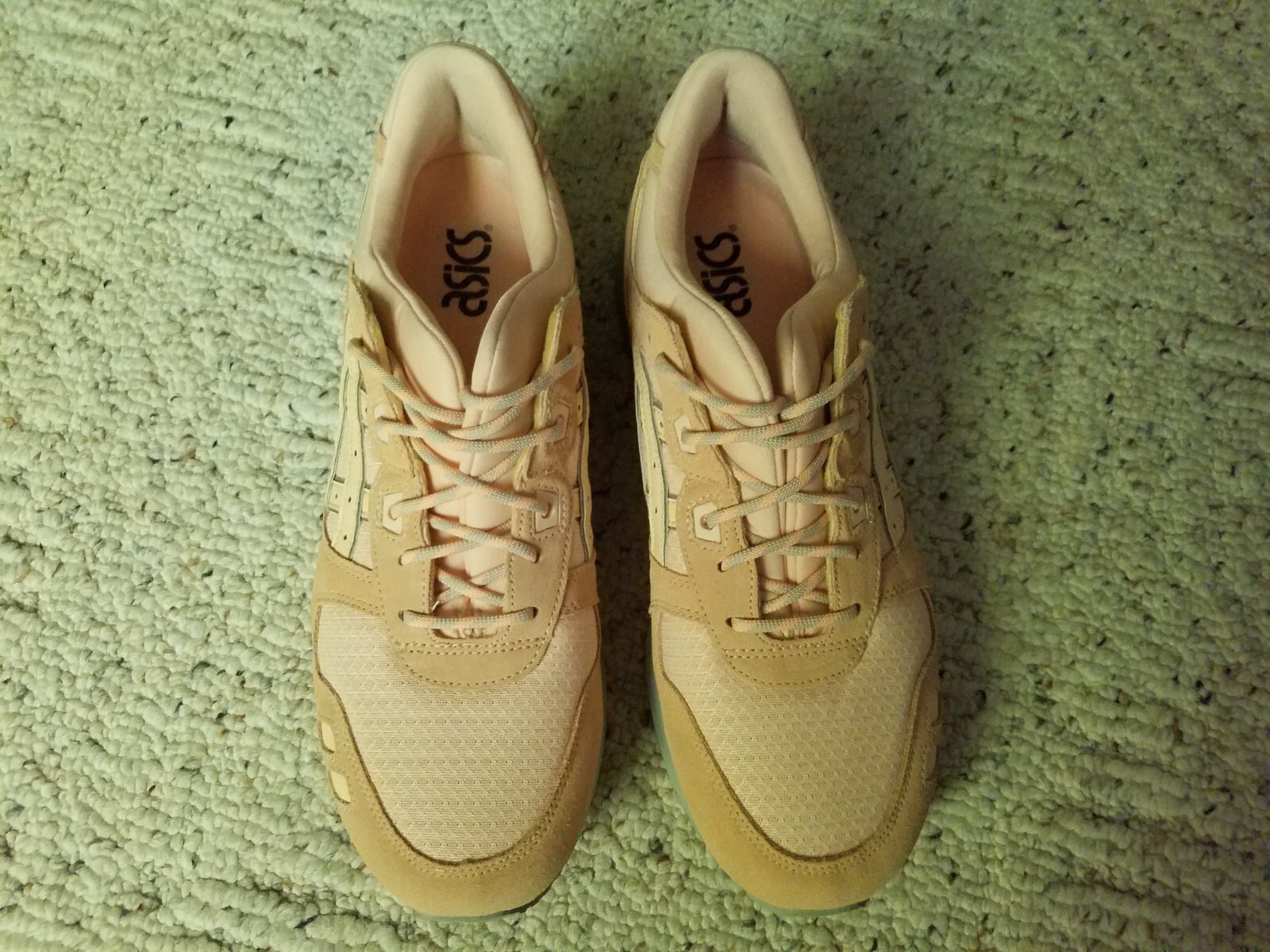 asics gel lyte iii bleached apricot