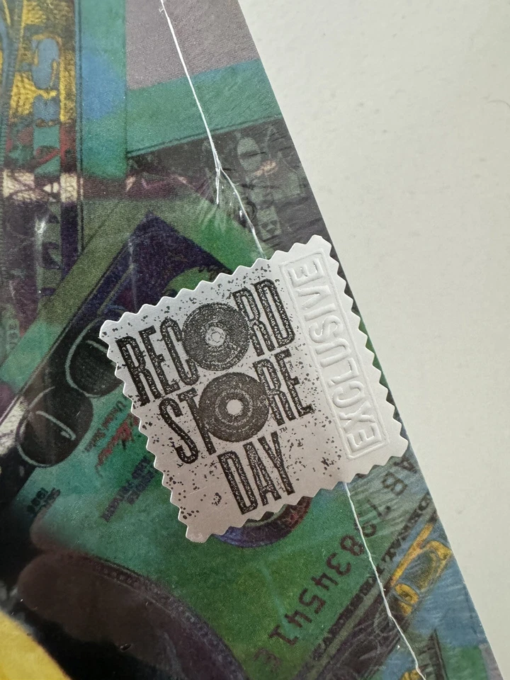 The Notorious B.I.G. Ft Puff Daddy And Mase- Mo Money - Green Money Vinyl Sealed - Image 2 of 4