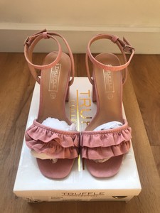 pink heels size 3