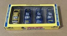 Matt Kenseth 4 car promo 1:64 scale set Bayer Alka Seltzer Aleve