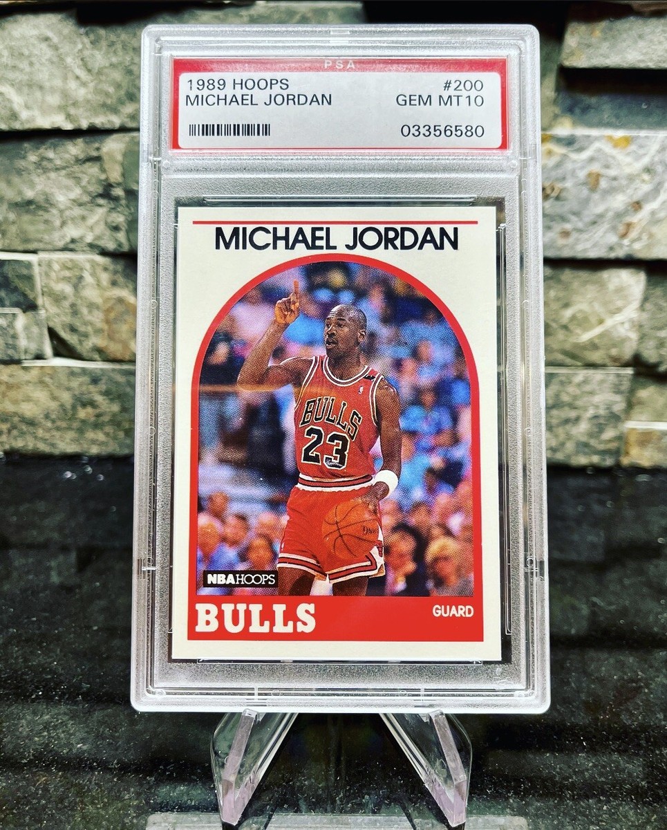 1989 Hoops Basketball #200 Michael Jordan Chicago Bulls PSA 10 Gem