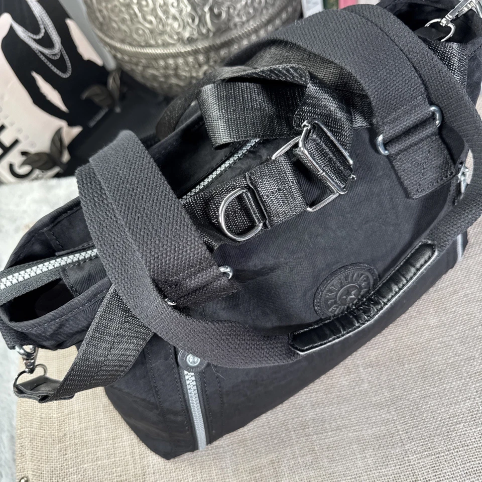 Kipling Angela Nylon Cartera Bolso de Mano, Bandolera Foto 2 de 4