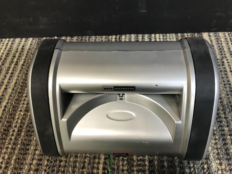 * Vintage NORAZZA Data Destroyer CD DVD Media Shredder  *