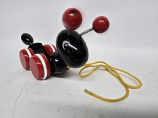 Brio Wooden Black Ant Pull Along Toy with Red Wheels and Spring Antennas