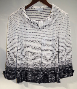 B8 vintage St. John Collection Jacket 14 Top Black & White Tweed Stipe Knit USA