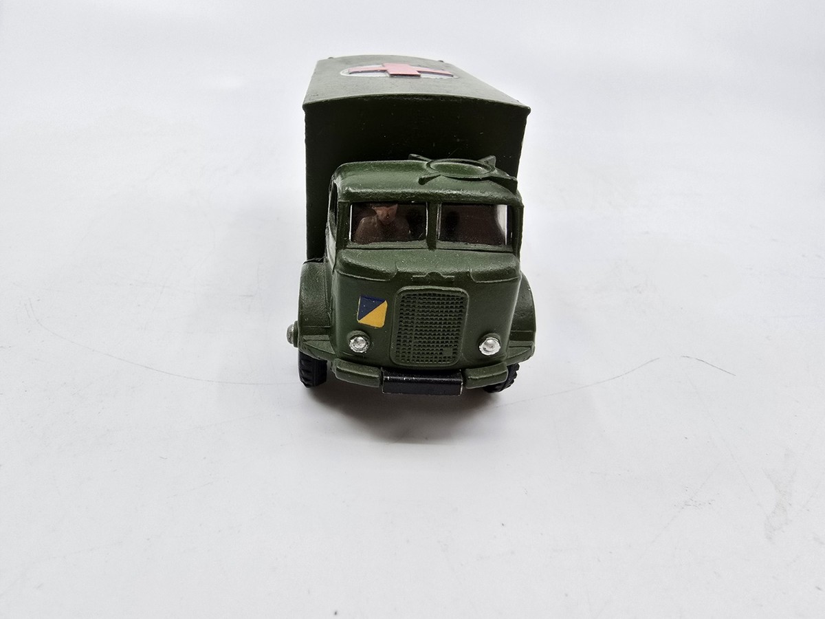 Dinky Toys 626 Military Ambulance Boxed Made In England Original H