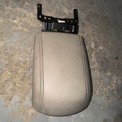 2013-2016 Ford Escape & 2013-2018 C- Max Beige Console Lid Armrest Leather OEM
