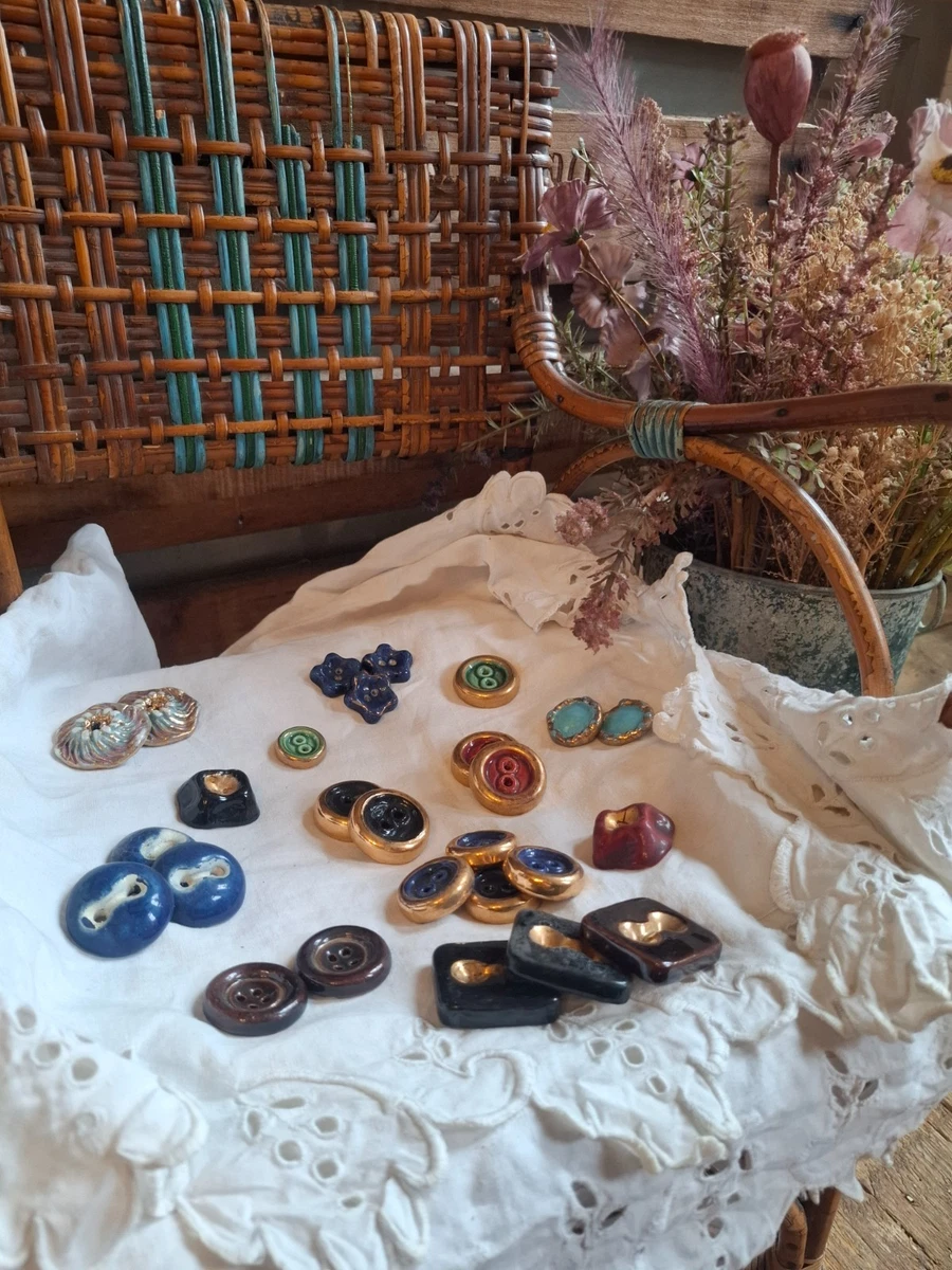 Boutons De Col Anciens En Jaspe Sanguin - Art Déco, 28 Mm, Laiton Doré - Paire
