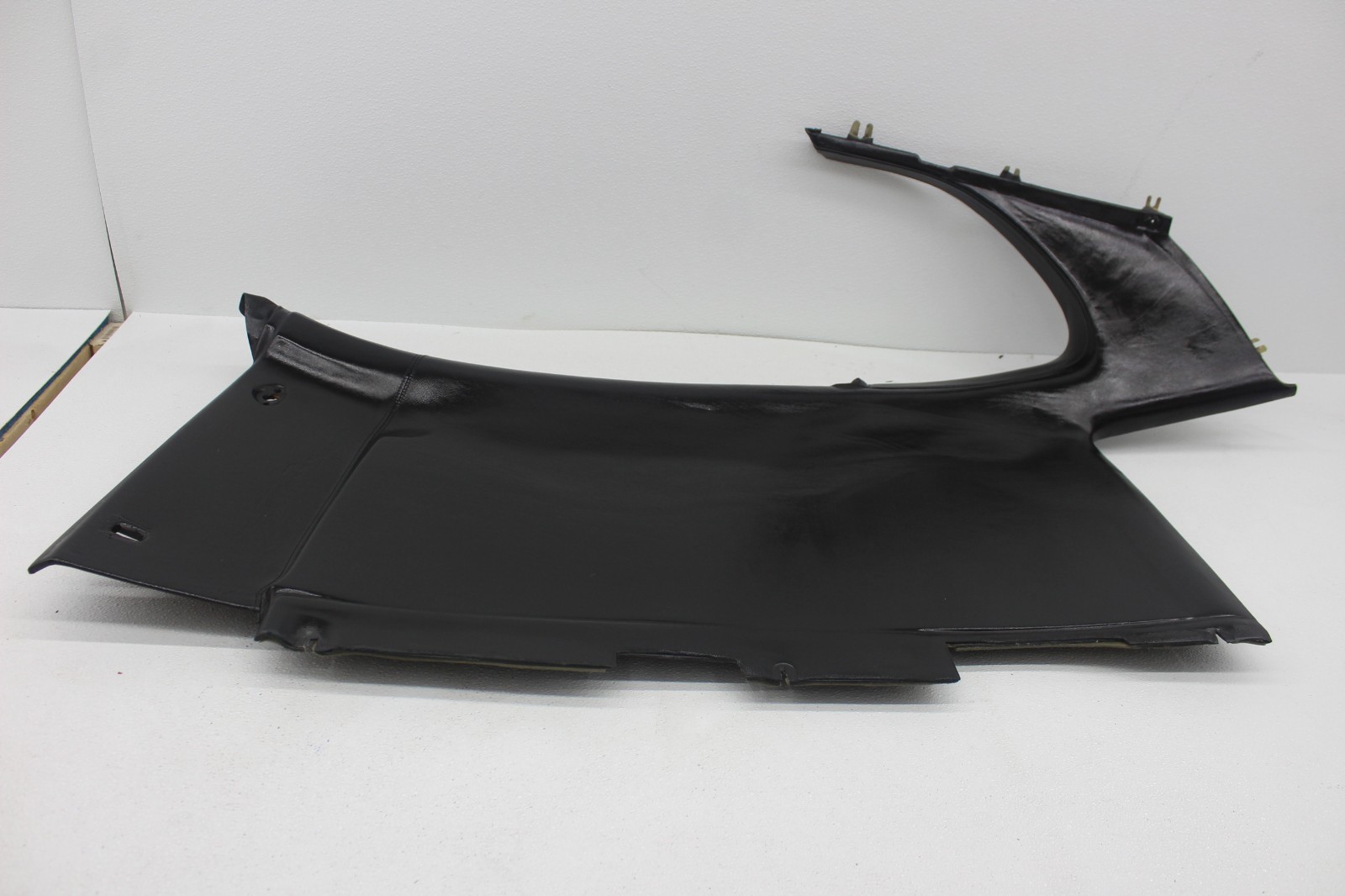 99-01 FERRARI 456 M RIGHT LOWER INTERIOR SIDE PANEL TRIM