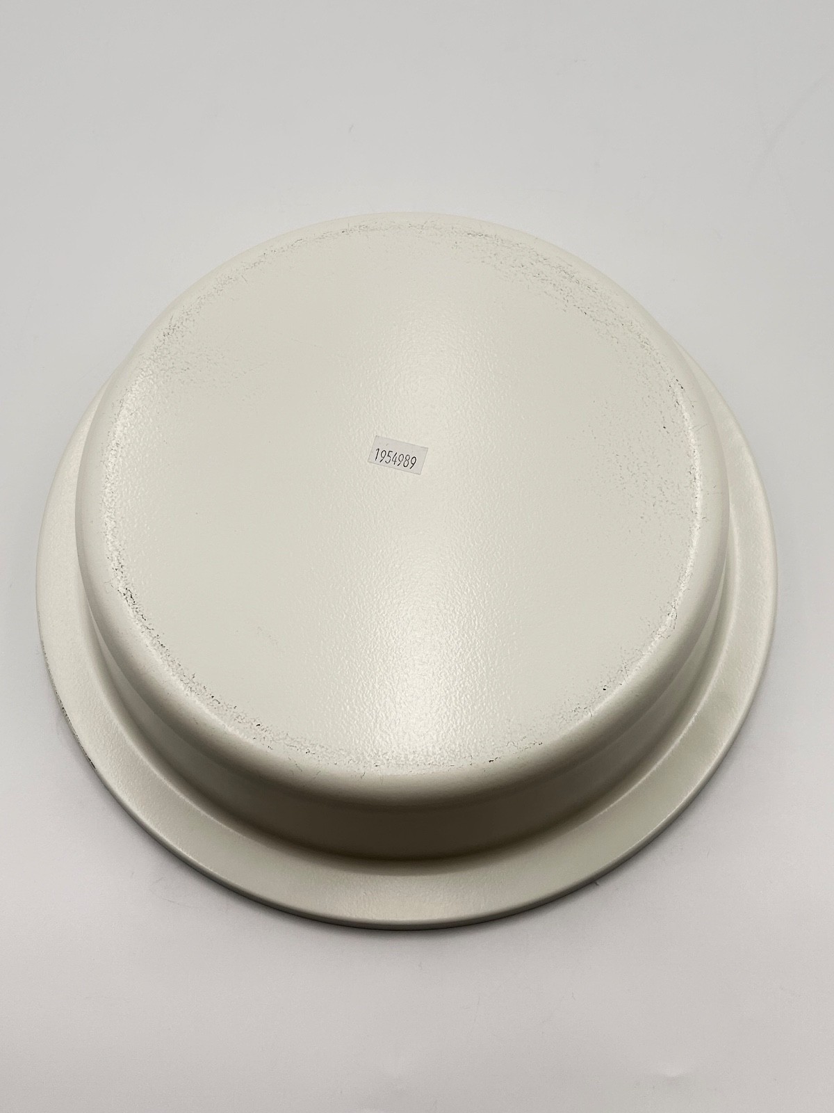 Enamel-Coated Metal Serving Bowl w/ Handles & Lid | Oven Safe | Off-White thumbnail 4