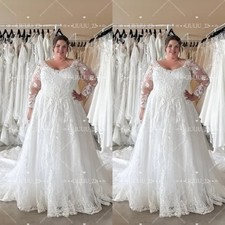 Plus Size Wedding Dresses Long Sleeve Scoop Neck Sweep Train Lace Bridal Gowns