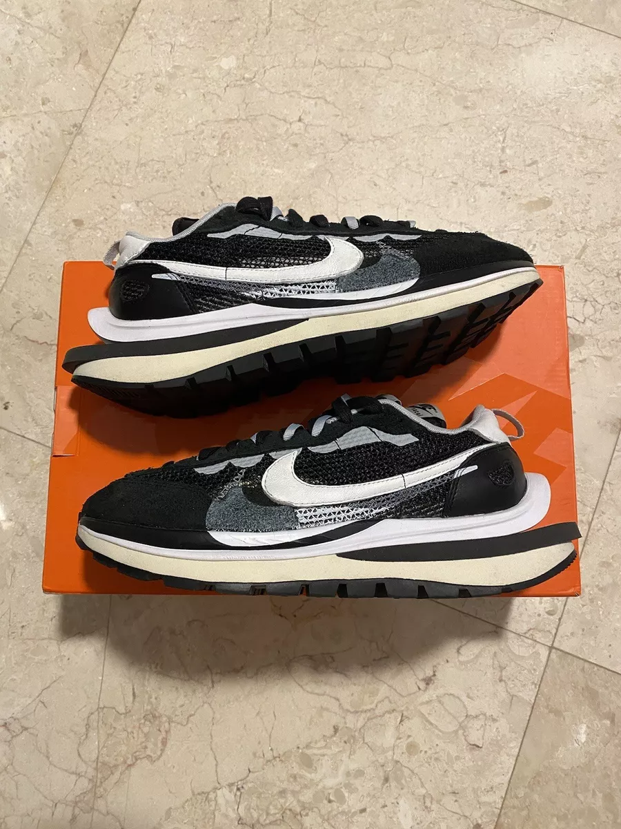 Size 10 - Nike VaporWaffle x Sacai Black White