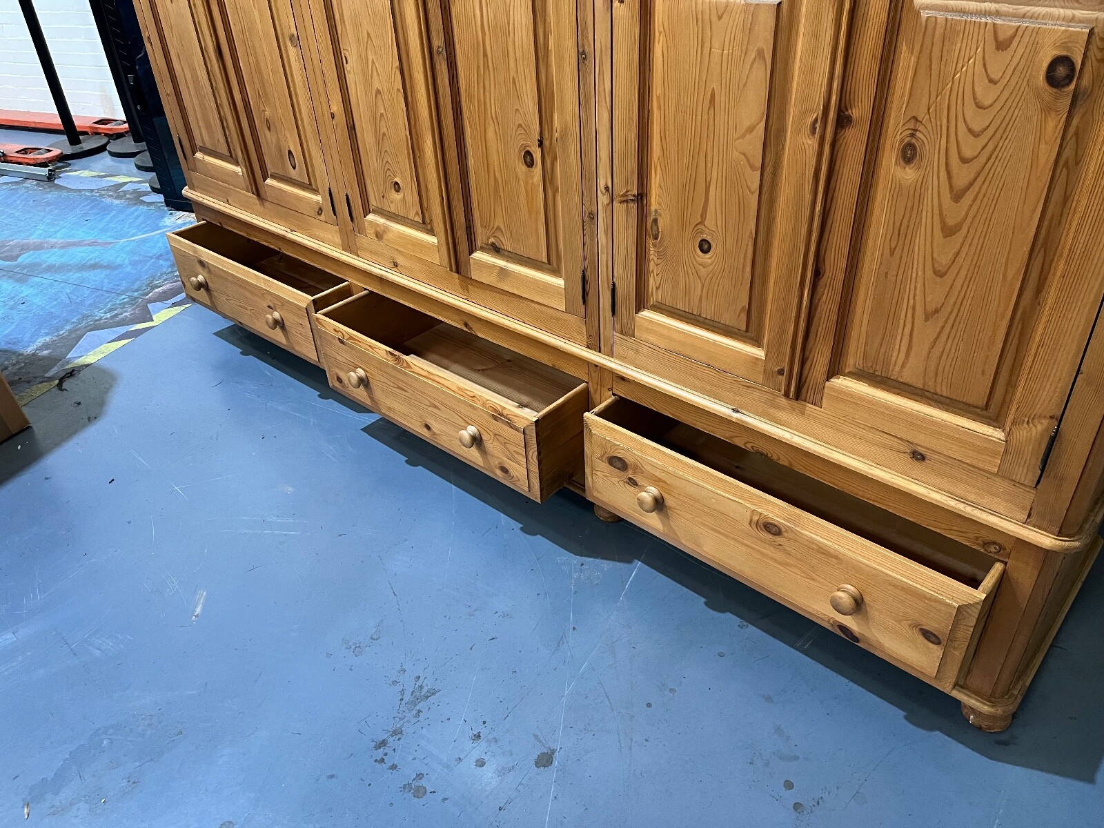 Old Pine Extra Large Triple Wardrobe eBay
